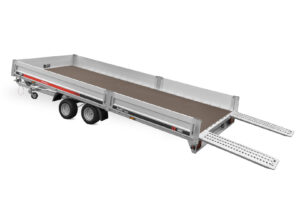 przyczepa laweta z burtami aluminiowymi dmc 2700 kg 5,5 metra najazdy wysuniete