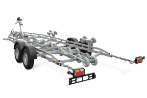 Dwuosiowa przyczepa do transportu łodzi z DMC do 2500 kg